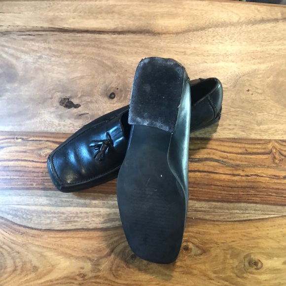 Loaf n around - Picture 1 of 2